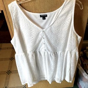 Bright white, like new Torrid tank with button details.